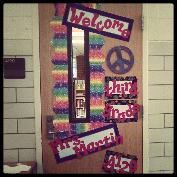 408295_1676193594907_442094281_n